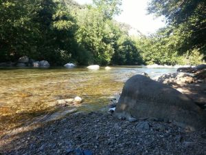 El río Tech a su paso por Arles