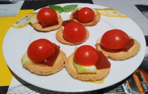 Montaditos con membrillo