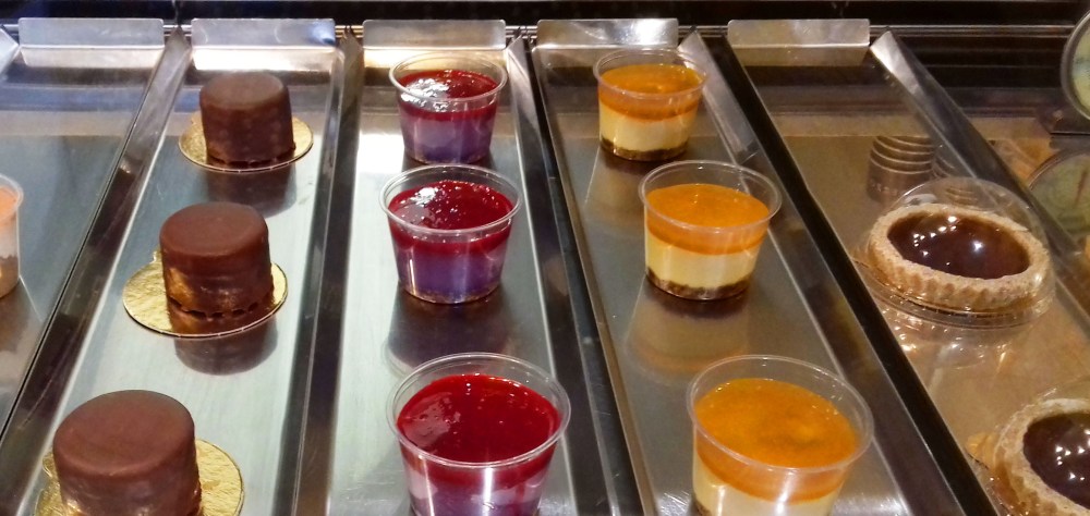 FOTO 4 - Productos de Grezzo Raw Chocolate