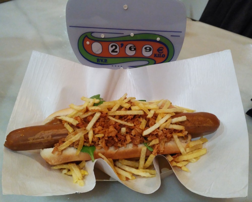 perrito caliente de vienesa de tofu_269GastroVegan